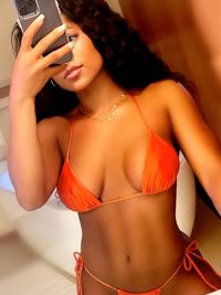 Ranya Top Escort Düsseldorf 1